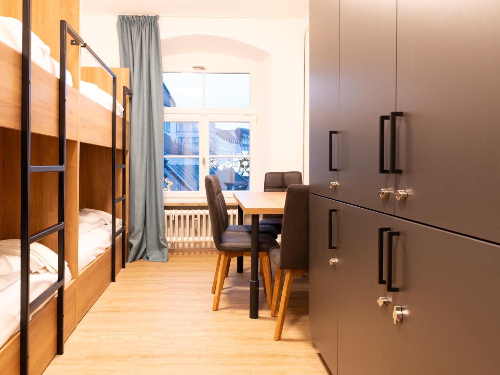 Brauhaus-Hotel Koenig Von Flandern Augsburg Buitenkant foto